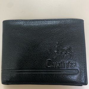 Cavalinho  leather men’s wallet.